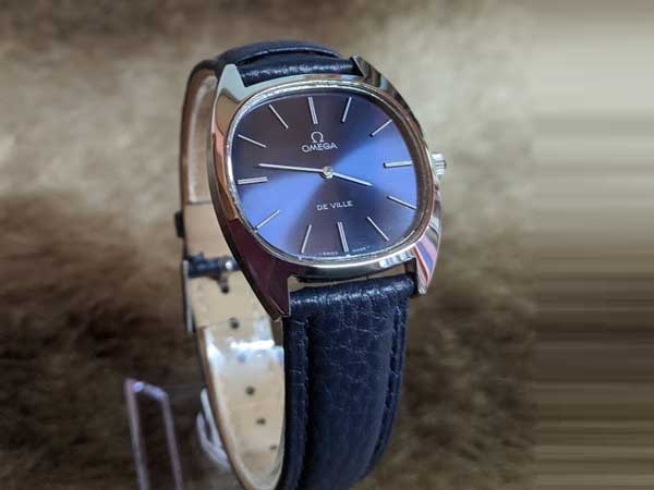 オメガ デビル OMEGA Deville Cal.625 手巻 ビンテージ 腕時計 リストウオッチ メンズ スイス ムーブメント 美品 珍しいトノー型